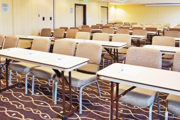 Holiday Inn Express & Suites SALINAS (Salinas)